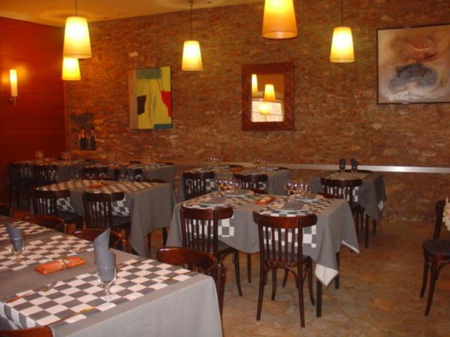 Hostal Restaurante Arasa Santa Bárbara Exteriör bild